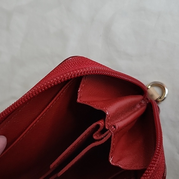 Michael Kors Mini Wallet - Picture 11 of 16